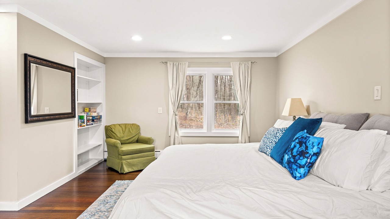 Photo of Bedroom in Glendale