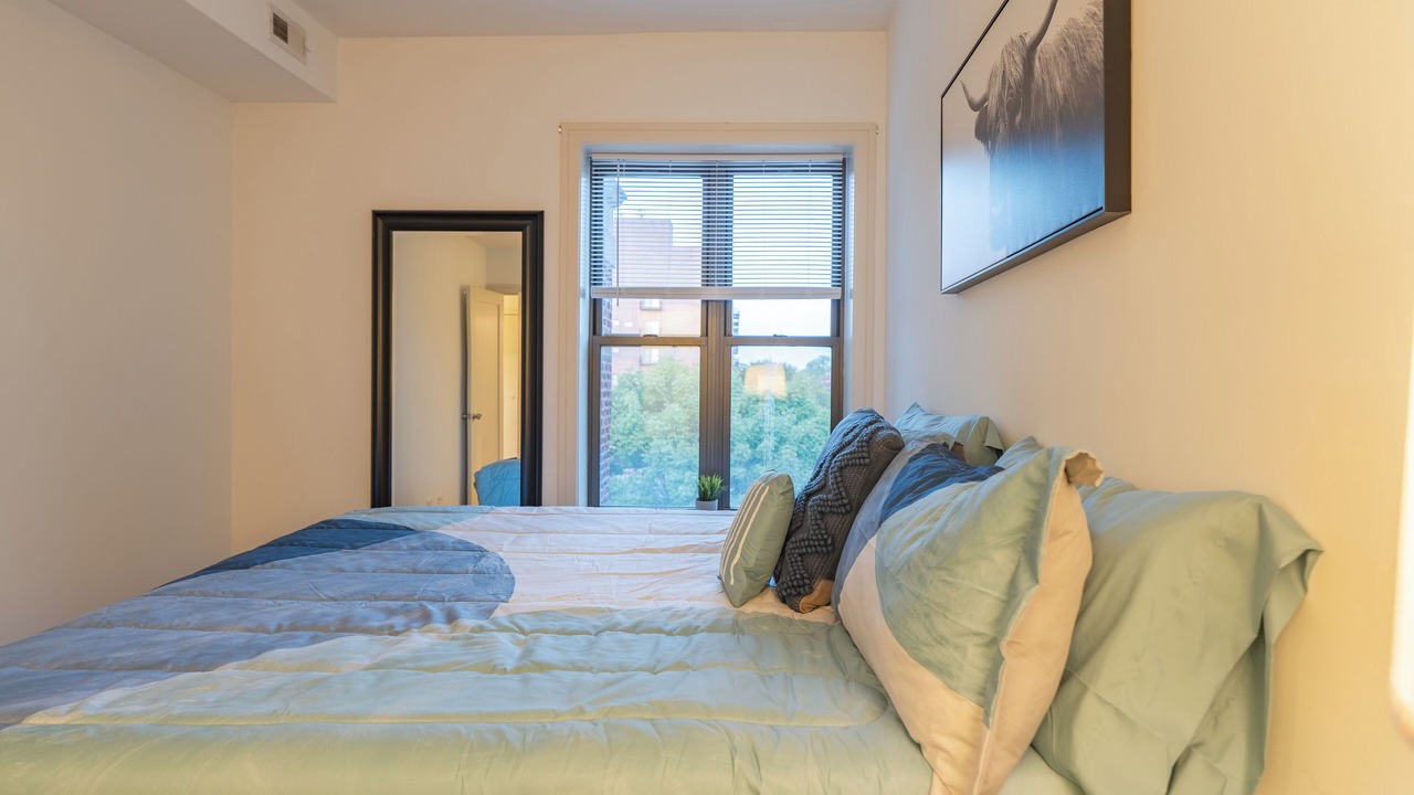 Photo of Bedroom in Hyde Park