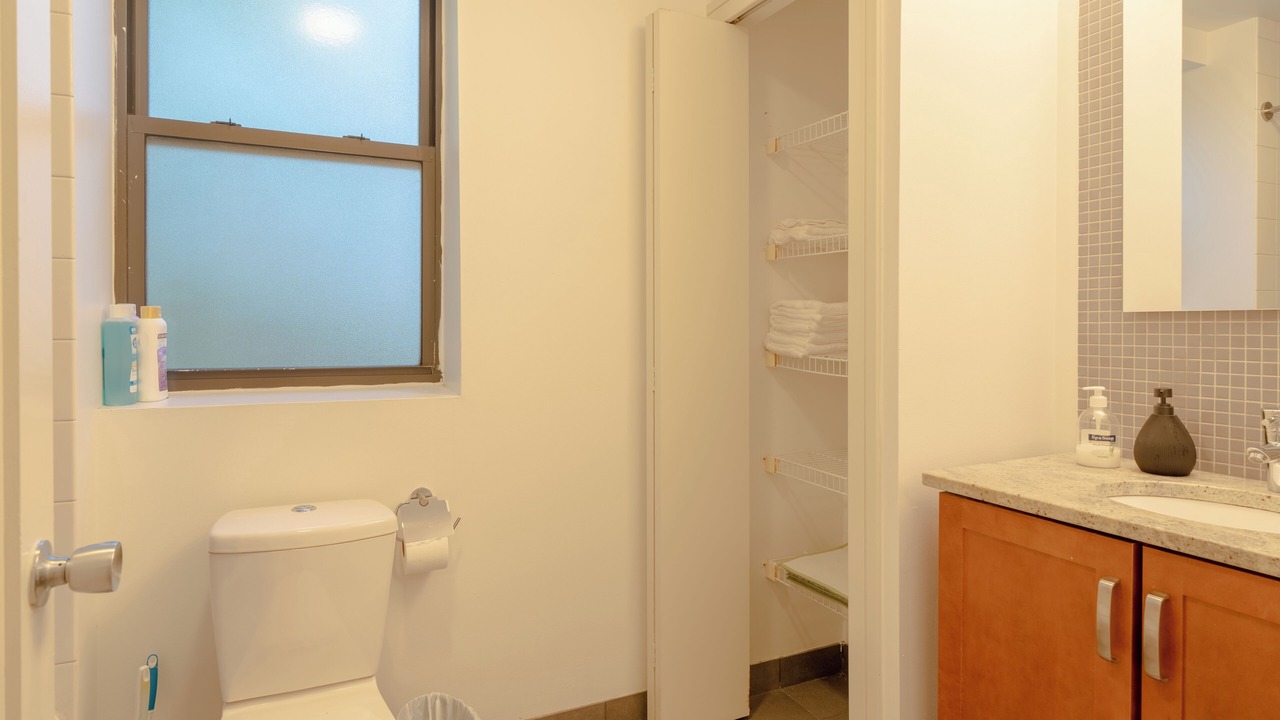 Photo of Bathroom in Hyde Park