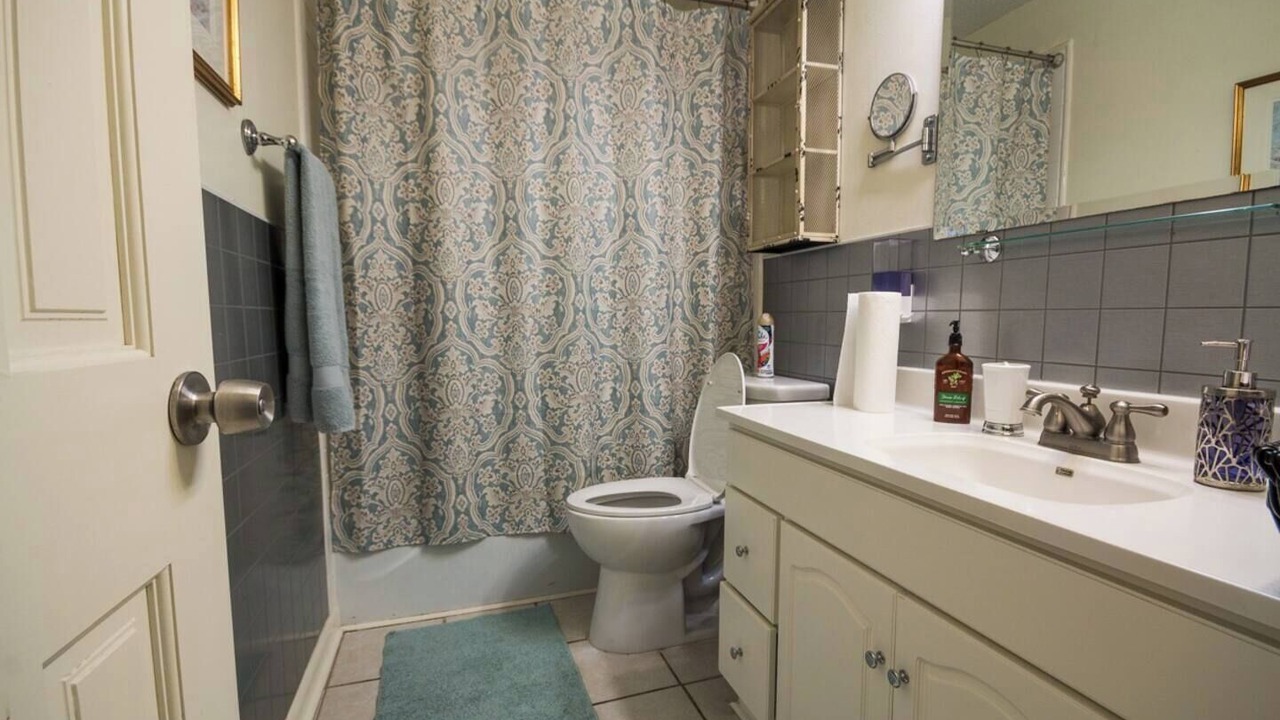 Photo of Bathroom in Natchitoches