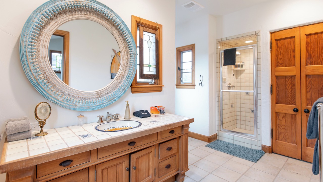 Photo of Bathroom in Central Oklahoma City