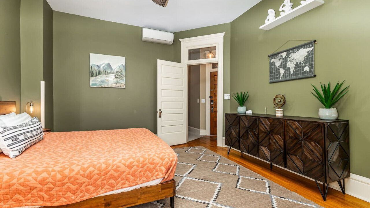 Photo of Bedroom in Dubuque