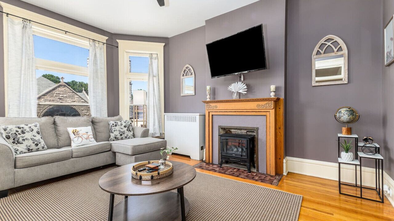 Photo of Livingroom in Dubuque