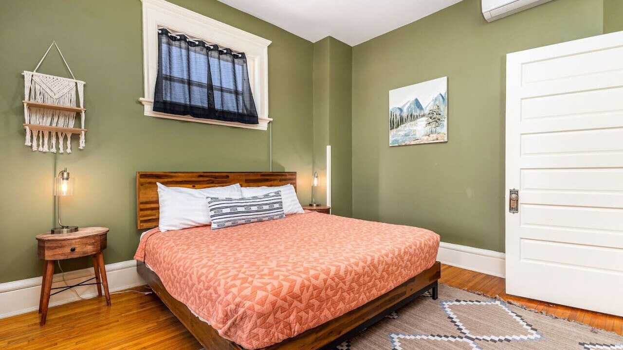 Photo of Bedroom in Dubuque