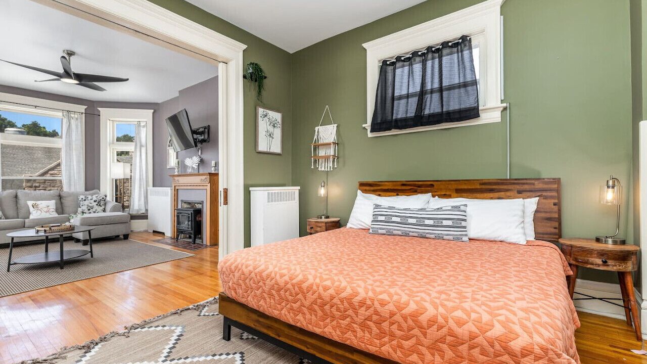 Photo of Bedroom in Dubuque