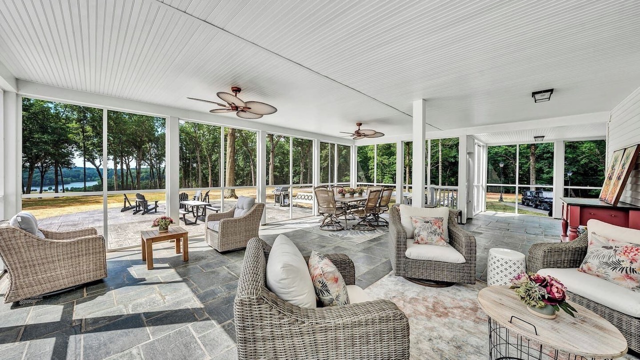Photo of Livingroom in Union Hall