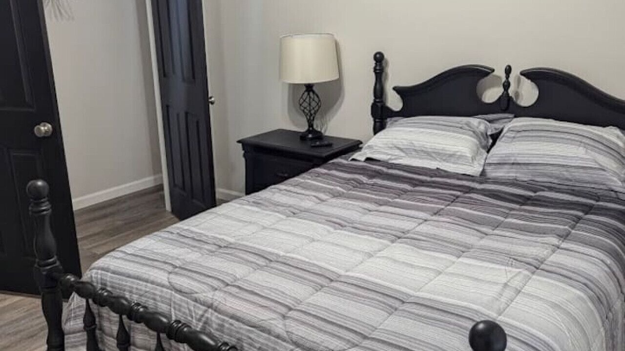 Photo of Bedroom in Madisonville