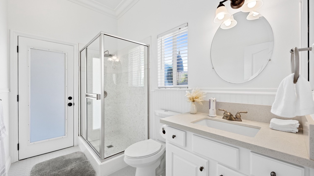 Photo of Bathroom in Rosedale