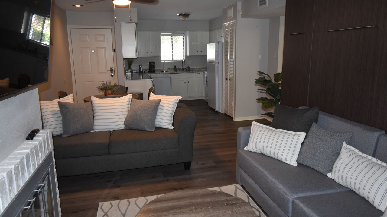 Photo of Livingroom in Walden on Lake Conroe