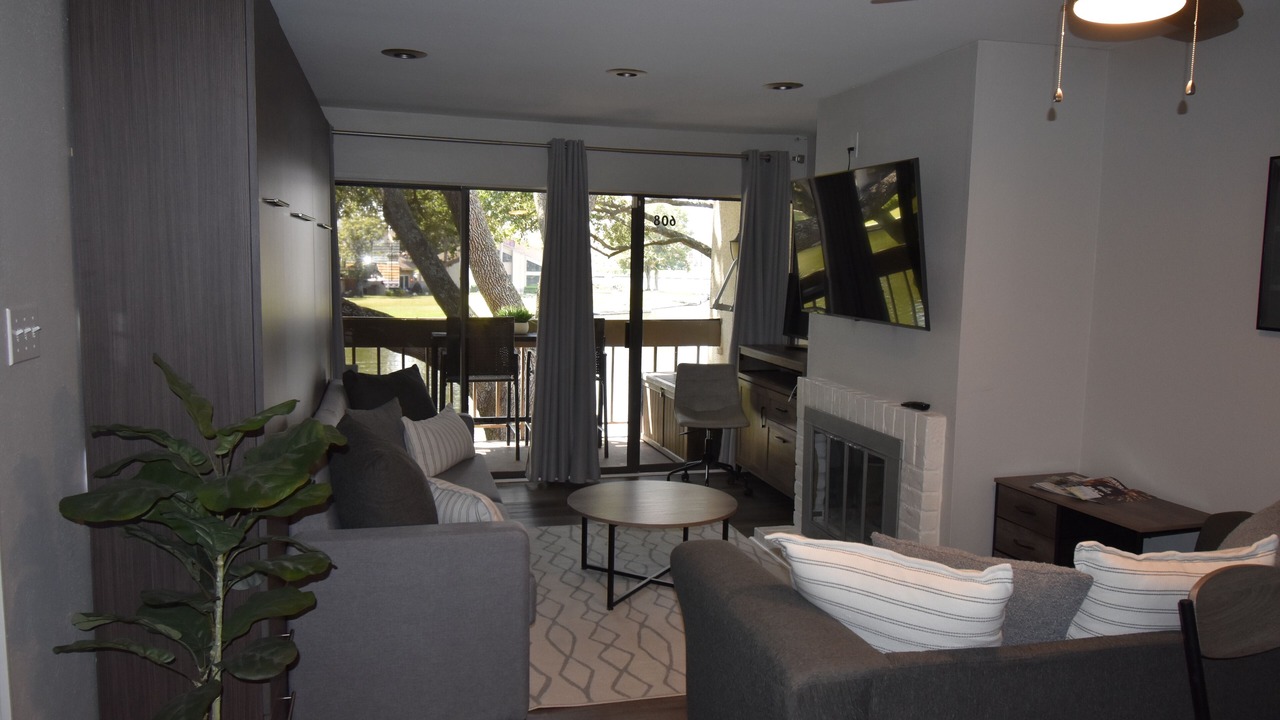Photo of Livingroom in Walden on Lake Conroe