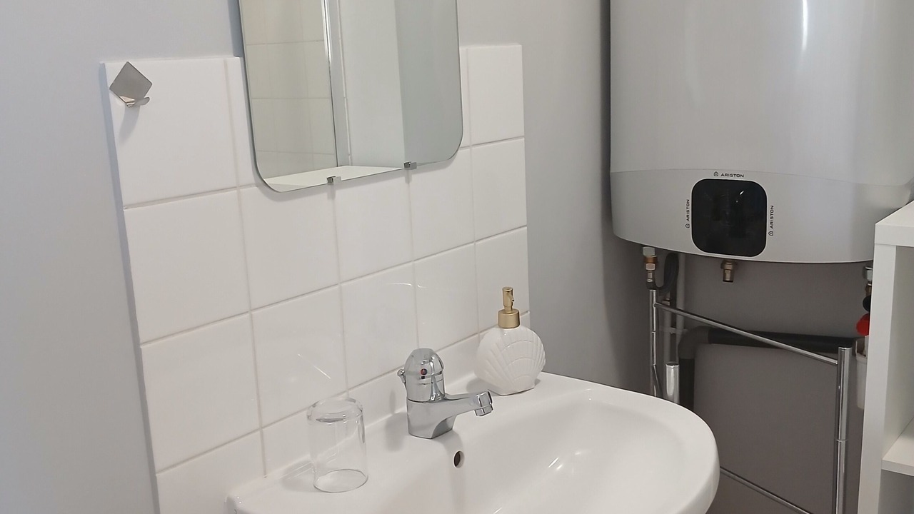 Photo of Bathroom in Ouistreham
