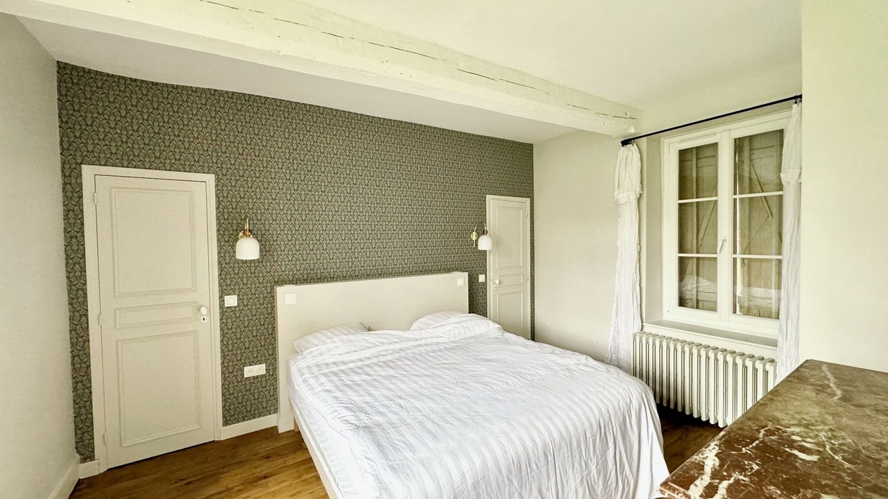 Photo of Bedroom in Le Ployron