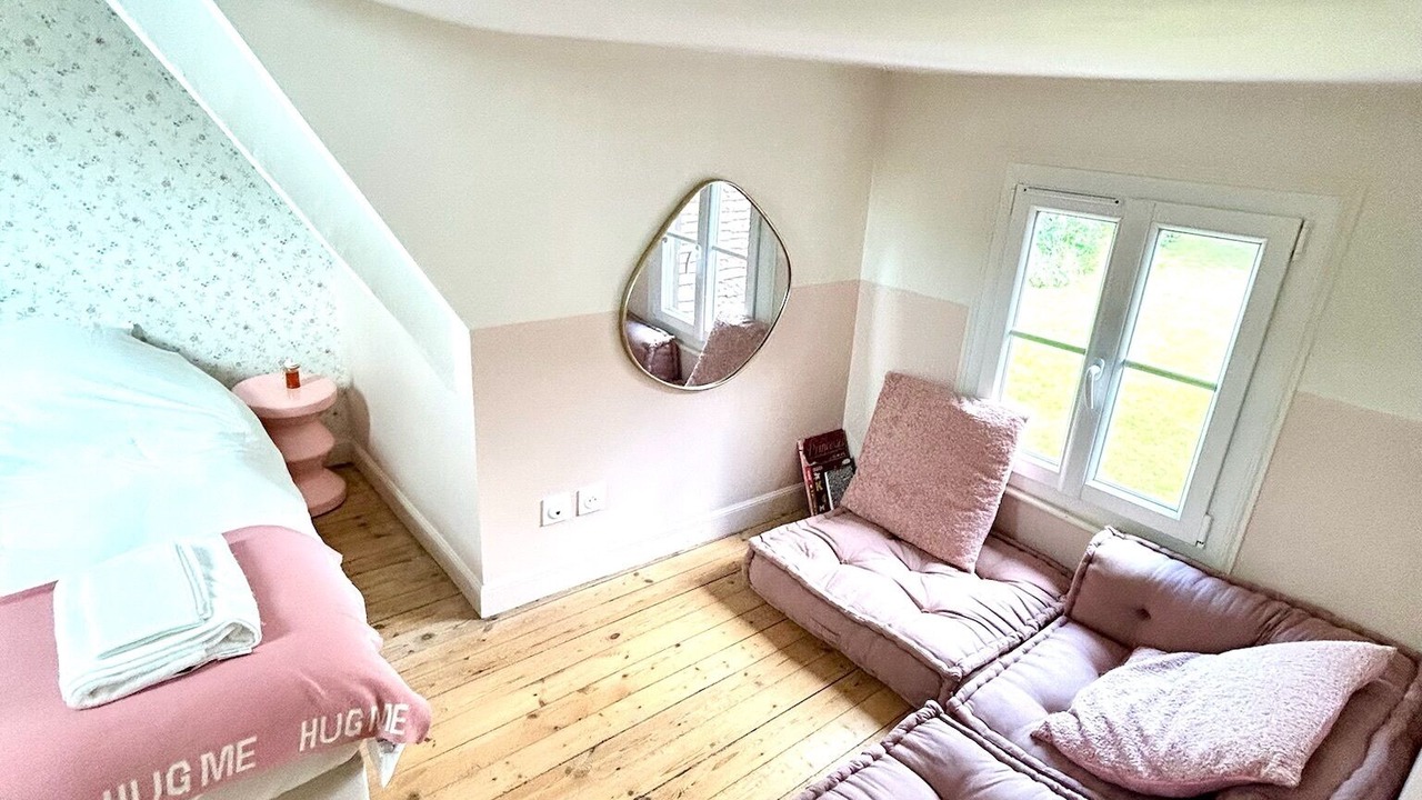 Photo of Bedroom in Le Ployron