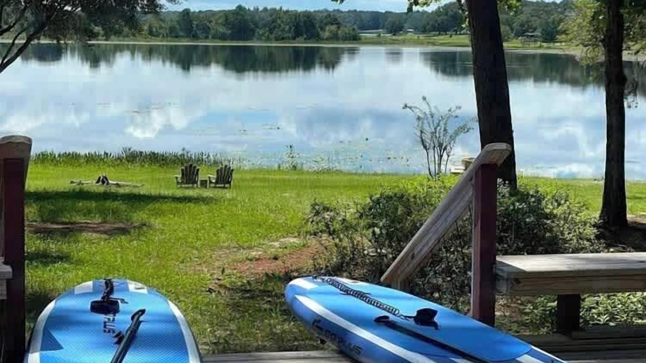 Photo of Others in Putnam Hall