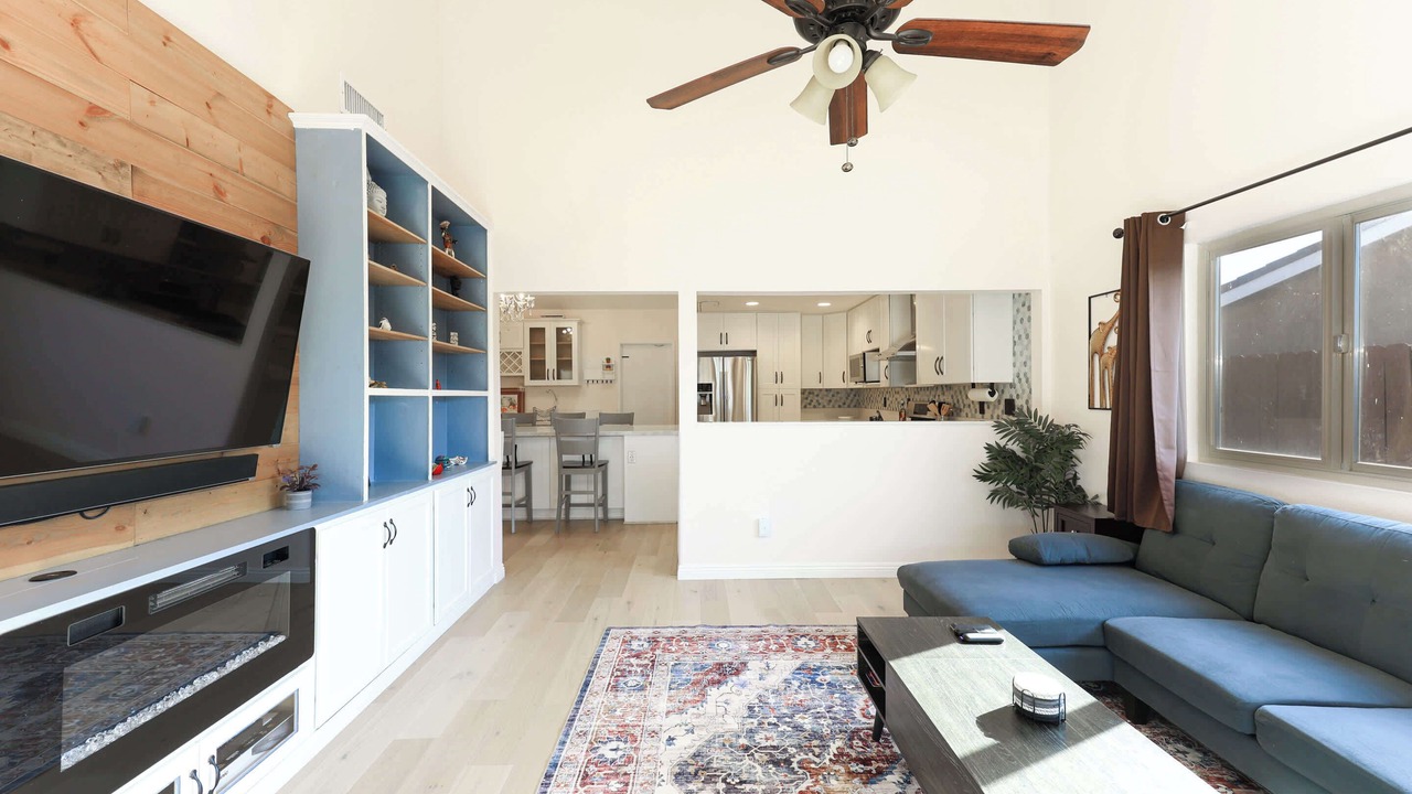 Photo of Livingroom in Poway