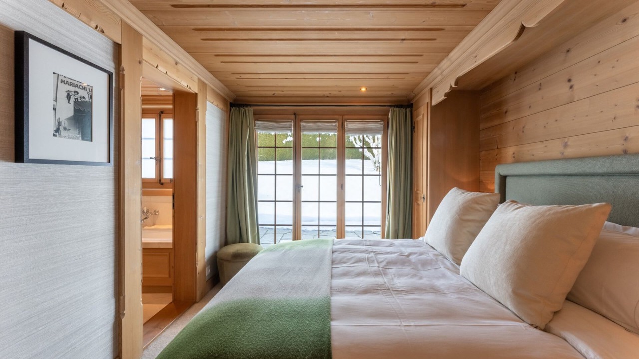 Photo of Bedroom in Zweisimmen Nr Gstaad
