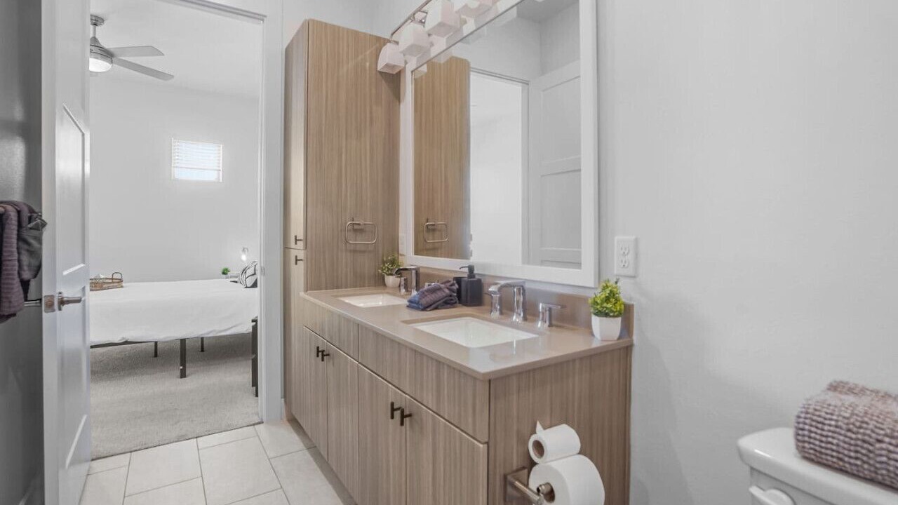 Photo of Bathroom in West Oak Hill