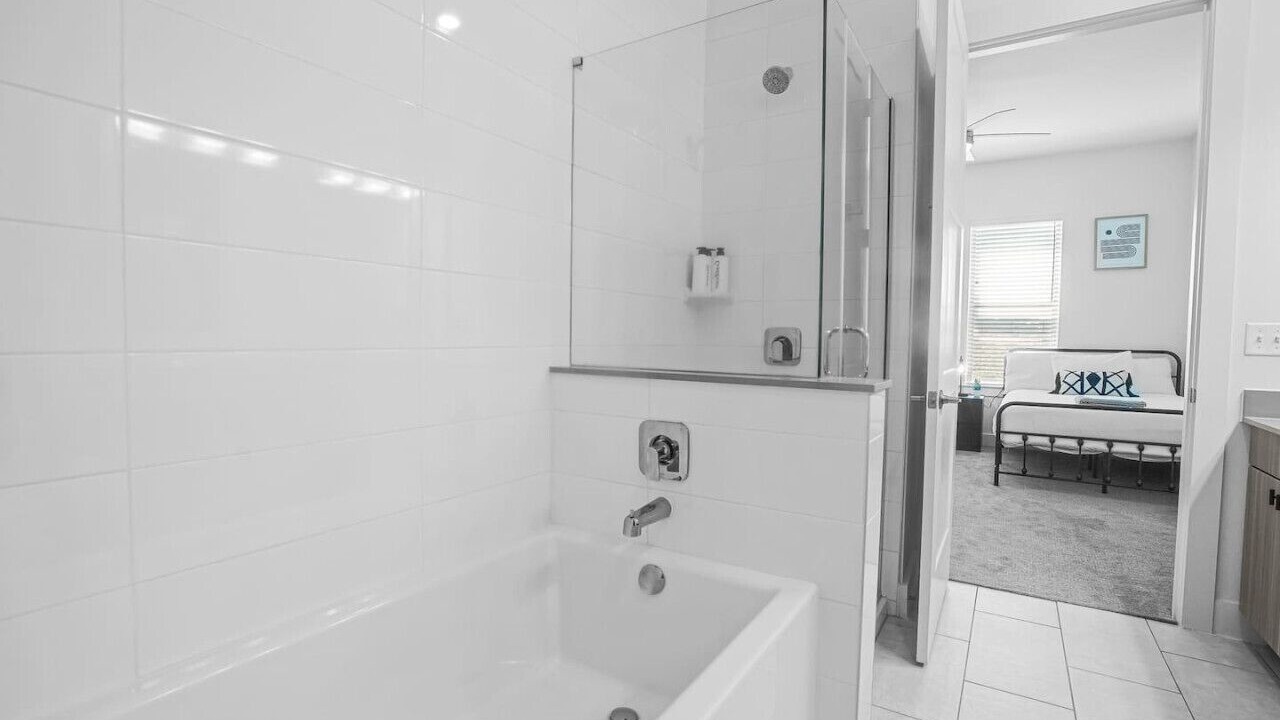 Photo of Bathroom in West Oak Hill