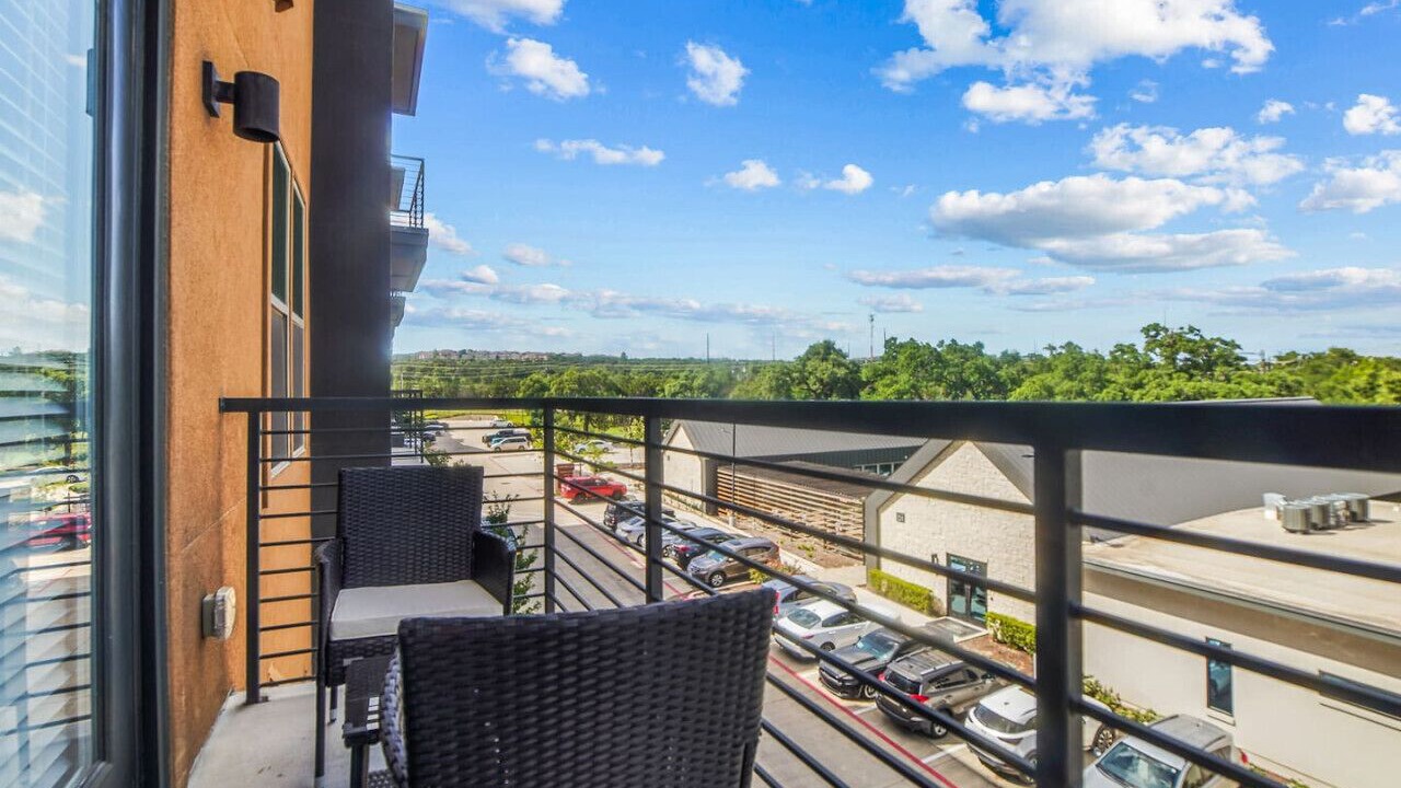 Photo of Outdoor in West Oak Hill