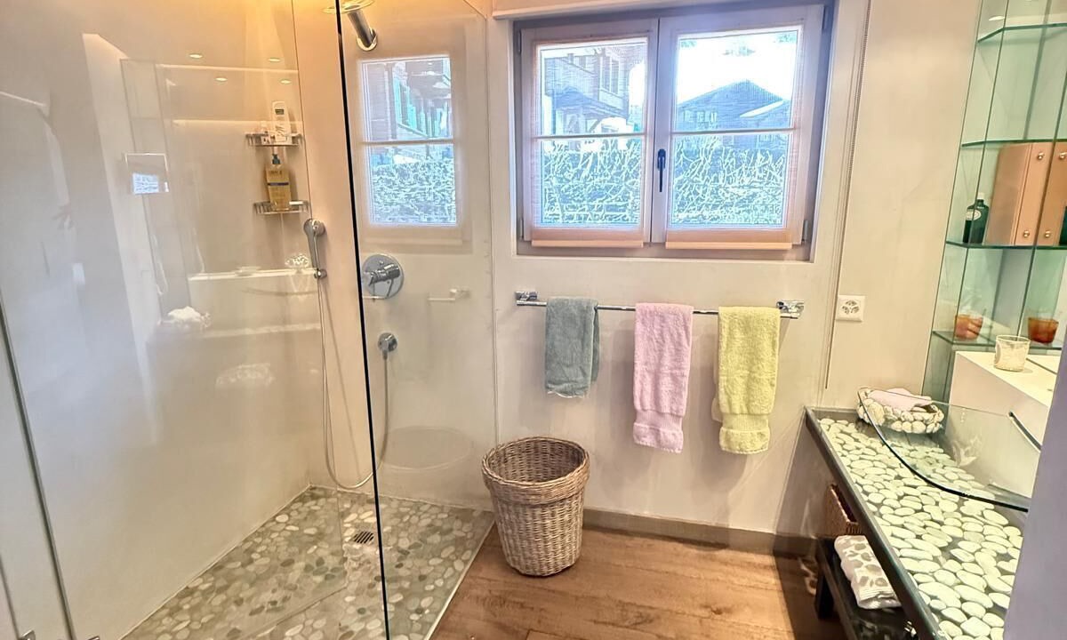 Photo of Bathroom in Saanen