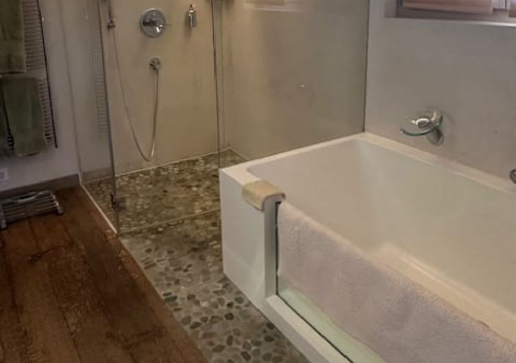 Photo of Bathroom in Saanen
