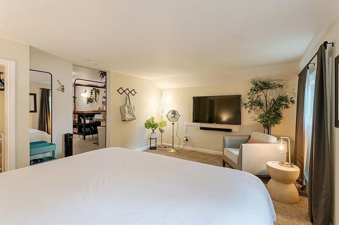 Photo of Bedroom in Livonia