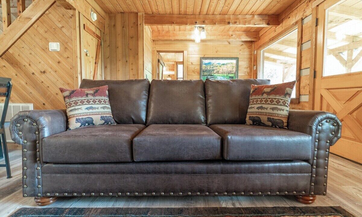 Photo of Bedroom in Pittman Center