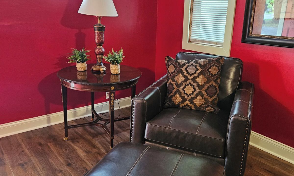 Photo of Livingroom in Grand Rivers