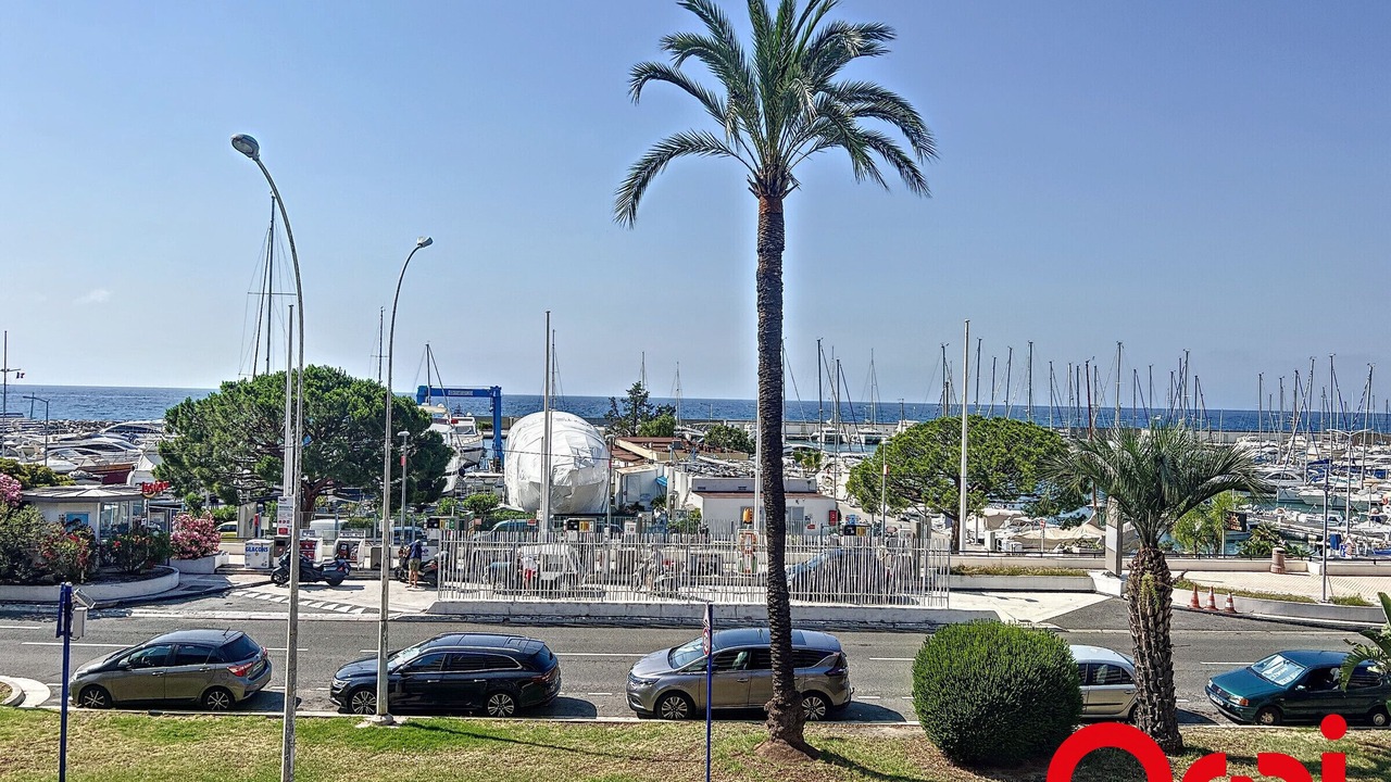Photo of Others in Menton