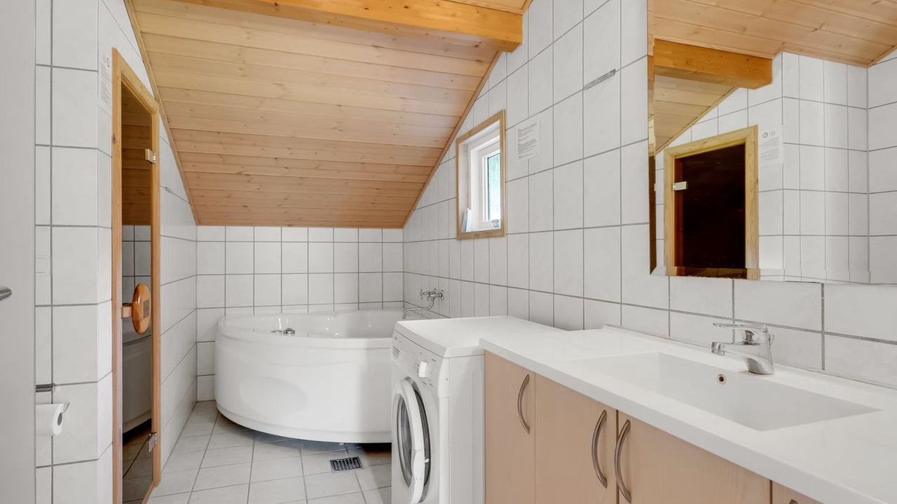 Photo of Bathroom in Dannemare