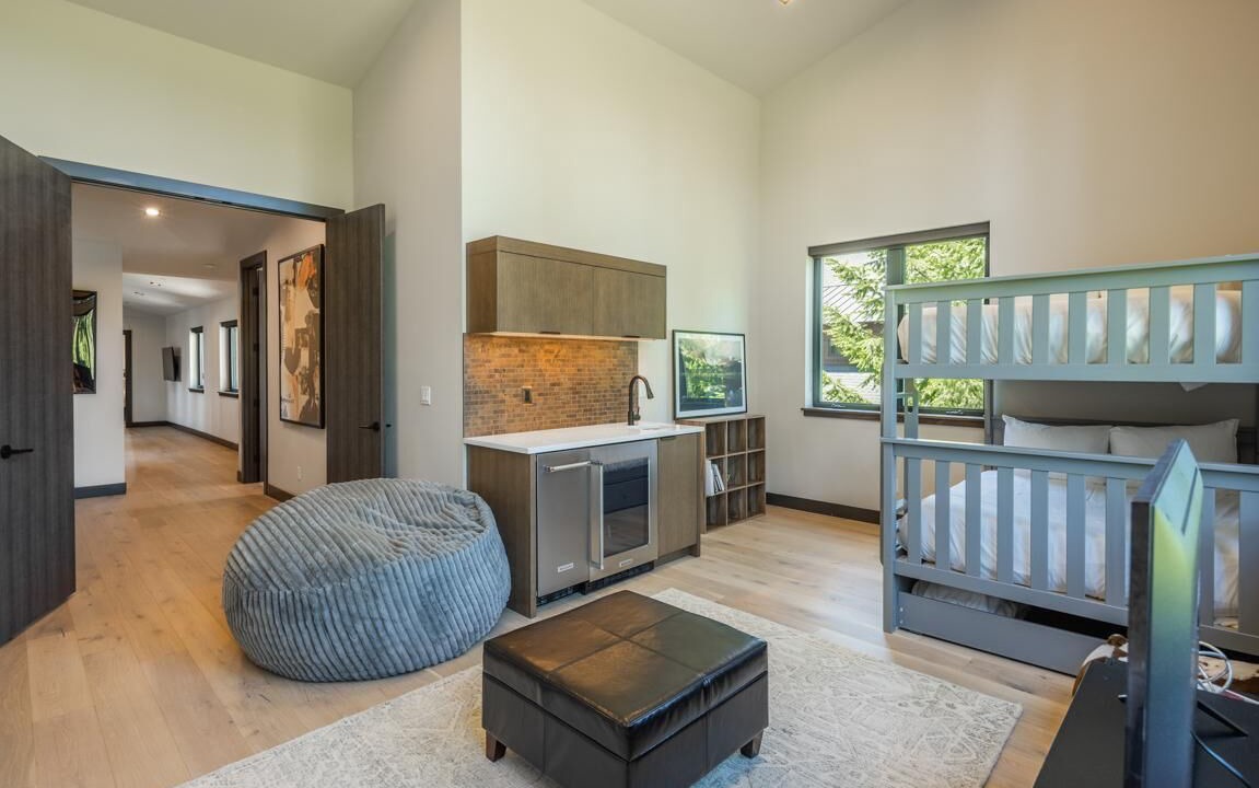 Photo of Bedroom in Cle Elum