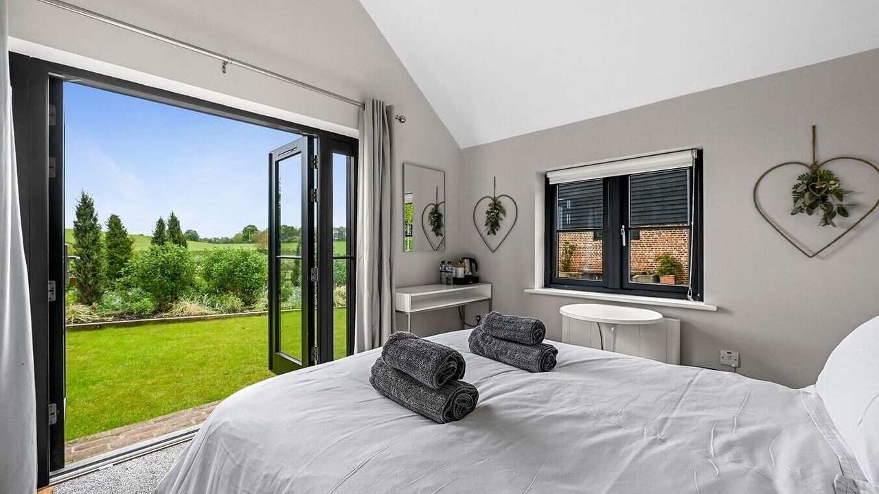 Photo of Bedroom in Wethersfield