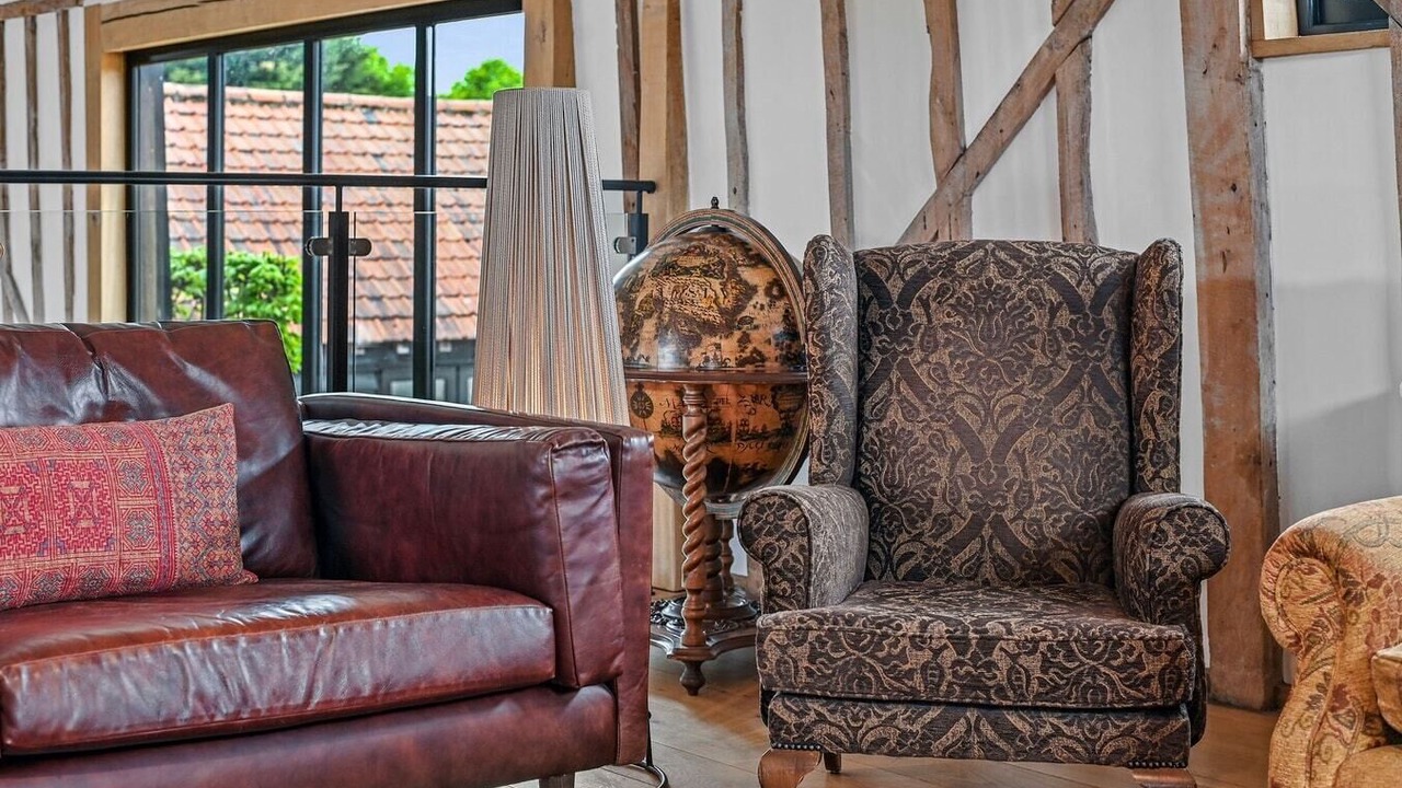 Photo of Livingroom in Wethersfield