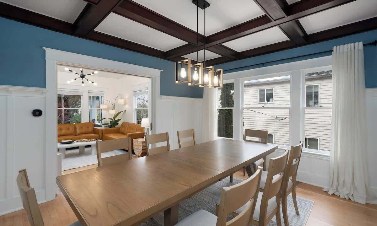 Photo of Bedroom in Corbett - Terwilliger - Lair Hill