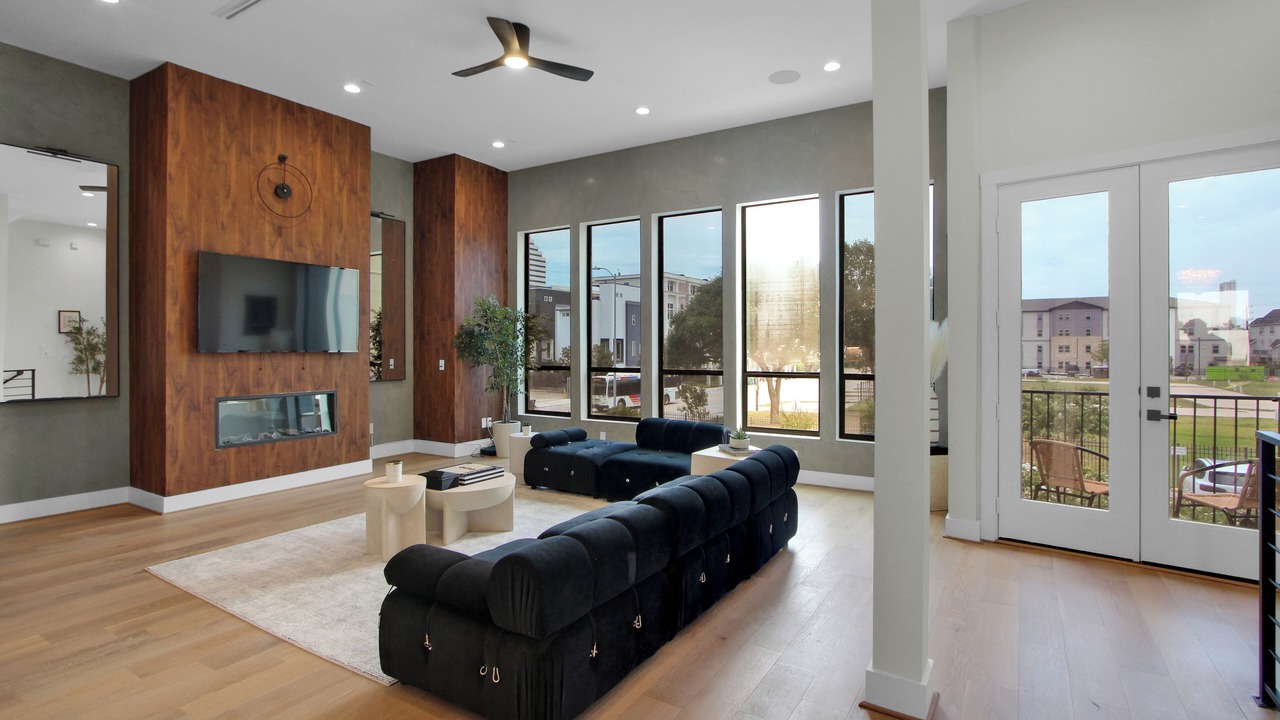 Photo of Livingroom in Houston