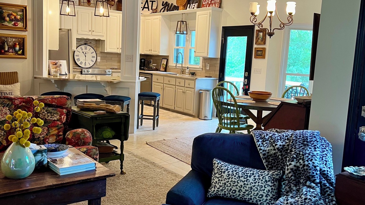 Photo of Livingroom in Greensboro