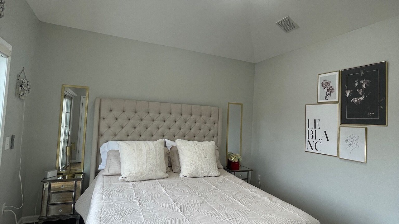 Photo of Bedroom in Hackensack River Waterfront
