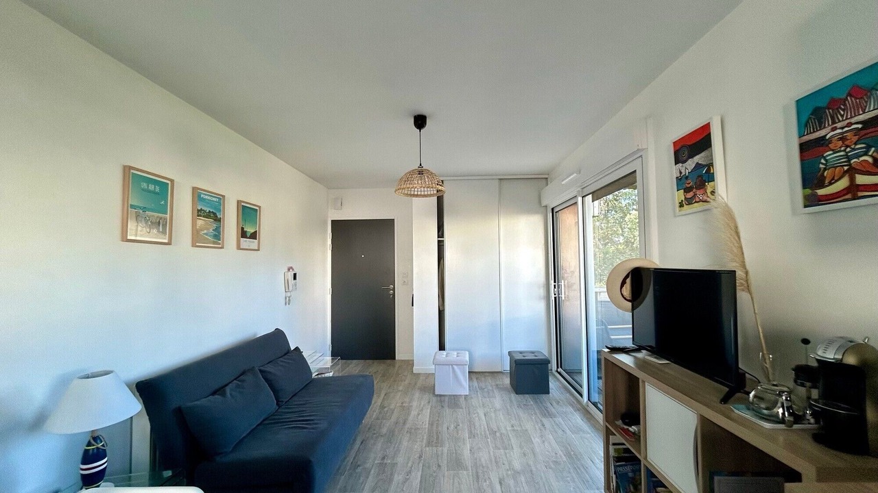 Photo of Livingroom in Saint-Marc-sur-Mer