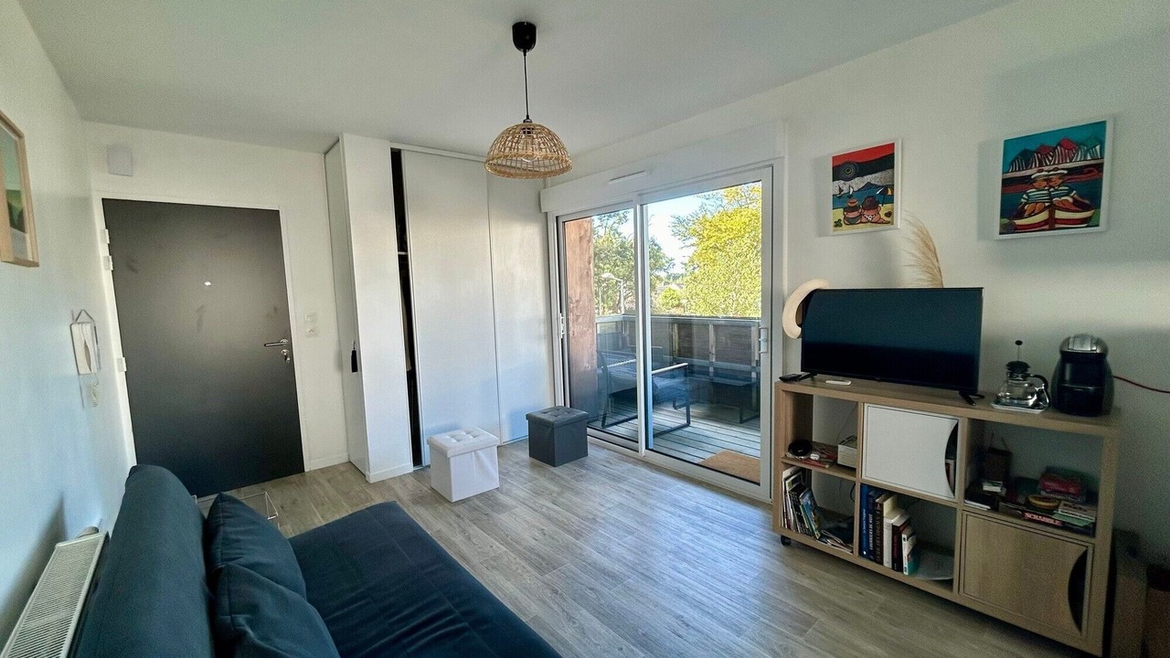 Photo of Livingroom in Saint-Marc-sur-Mer