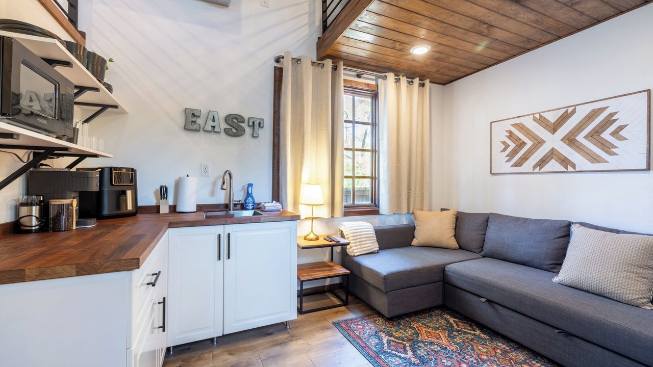 Photo of Livingroom in Austin