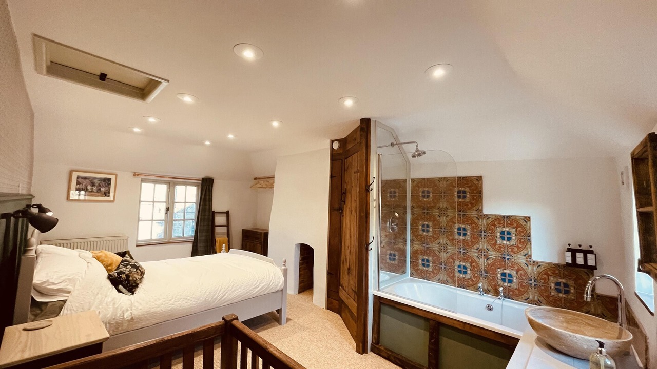 Photo of Others in Shaftesbury