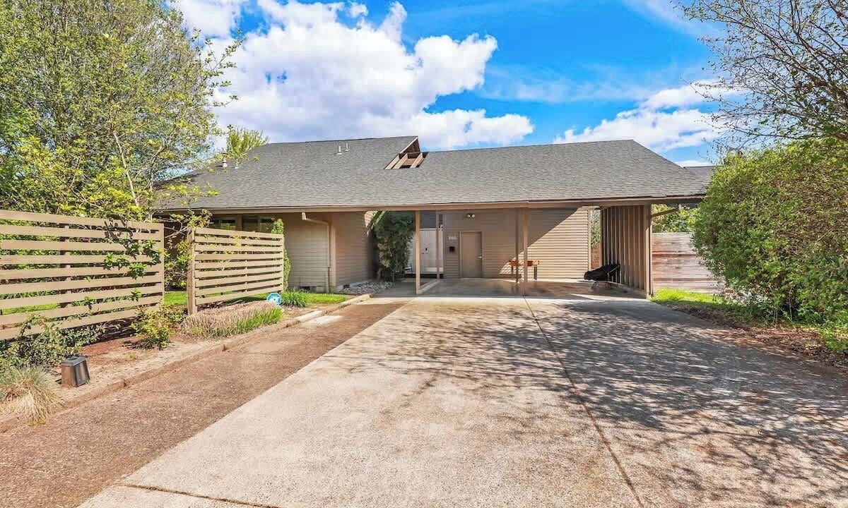 Photo of Outdoor in Cedar Hills