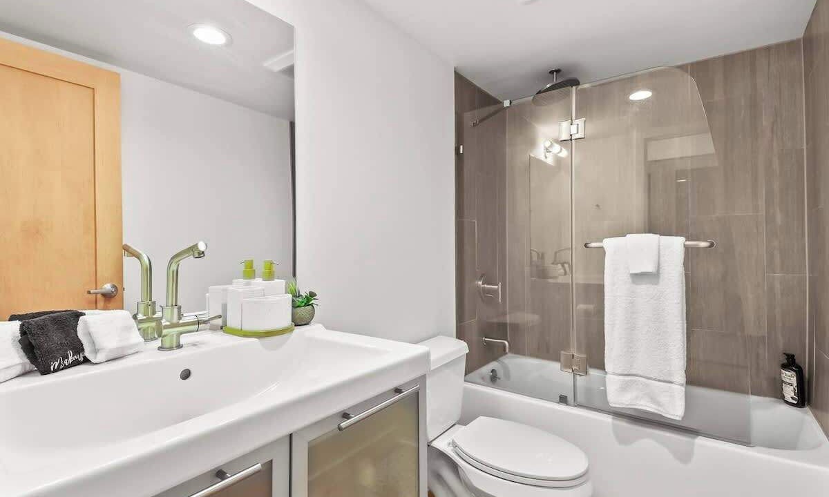 Photo of Bathroom in Cedar Hills