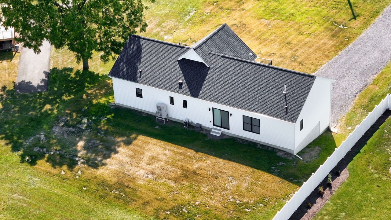 Photo of Outdoor in Romulus