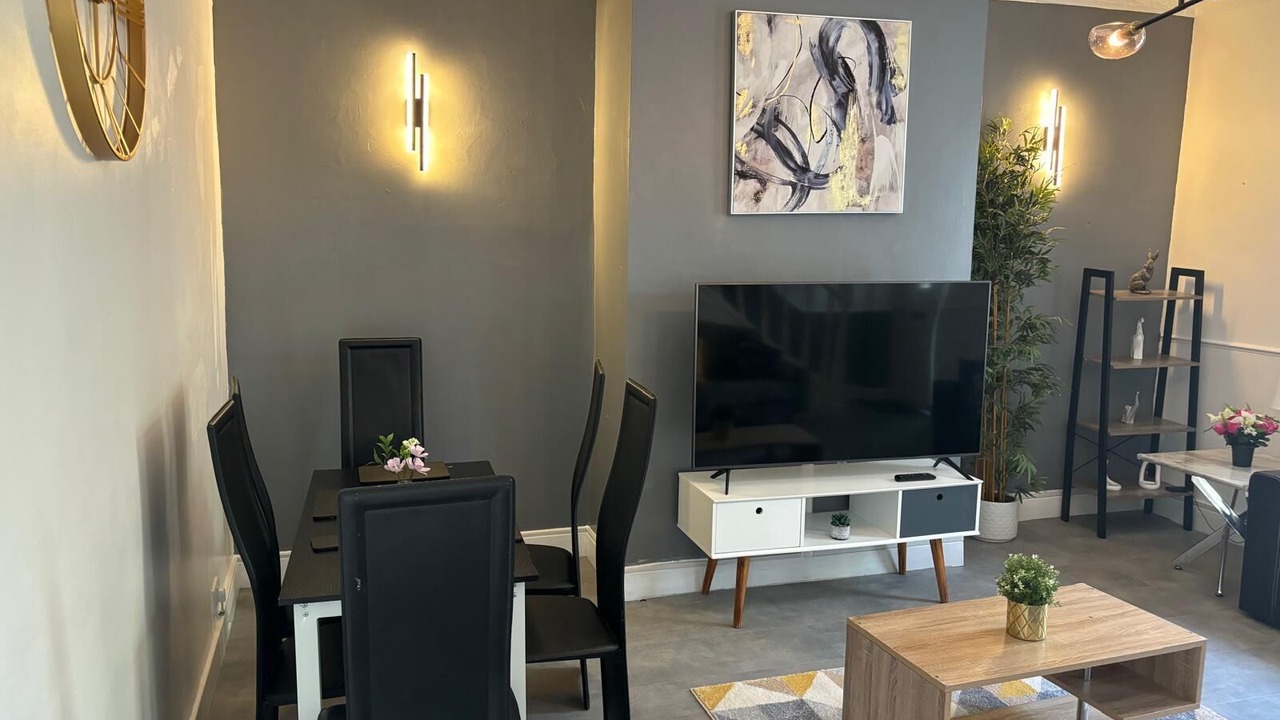 Photo of Others in Cowpen