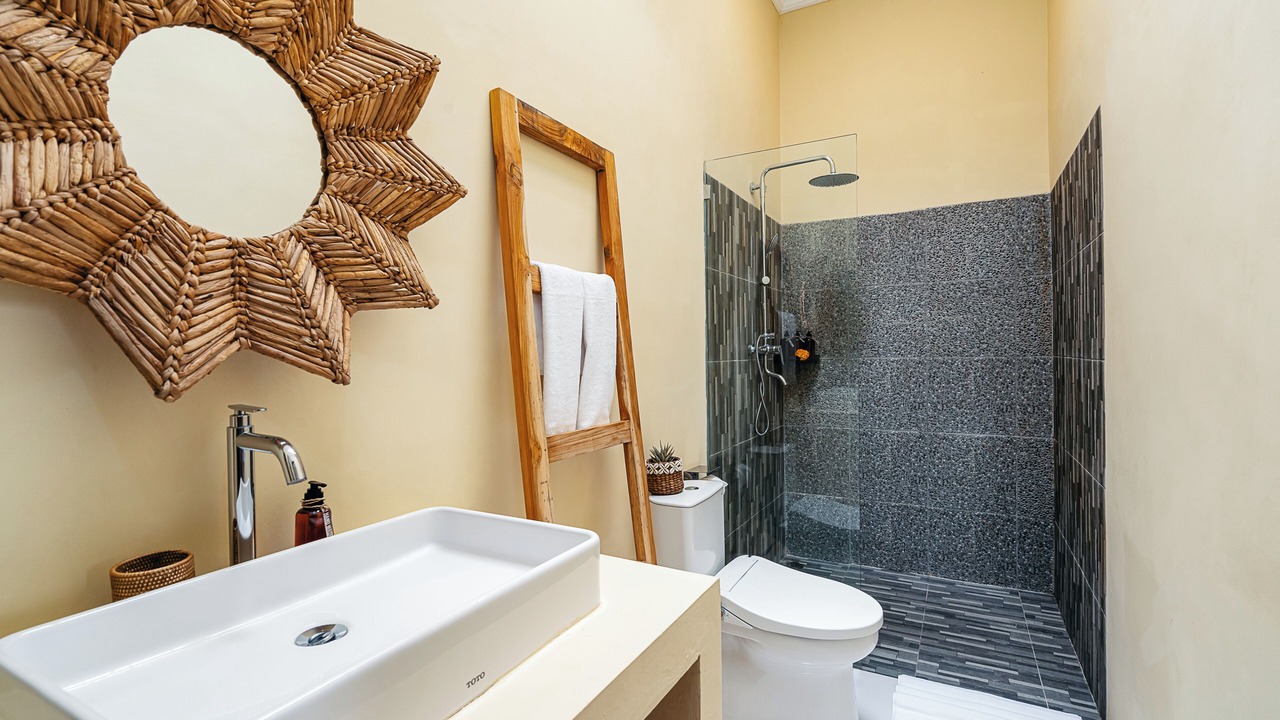 Photo of Bathroom in Pererenan