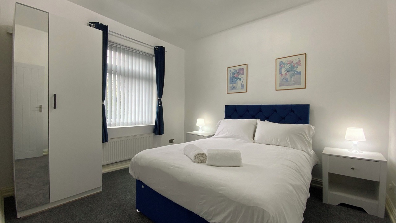Photo of Bedroom in Failsworth