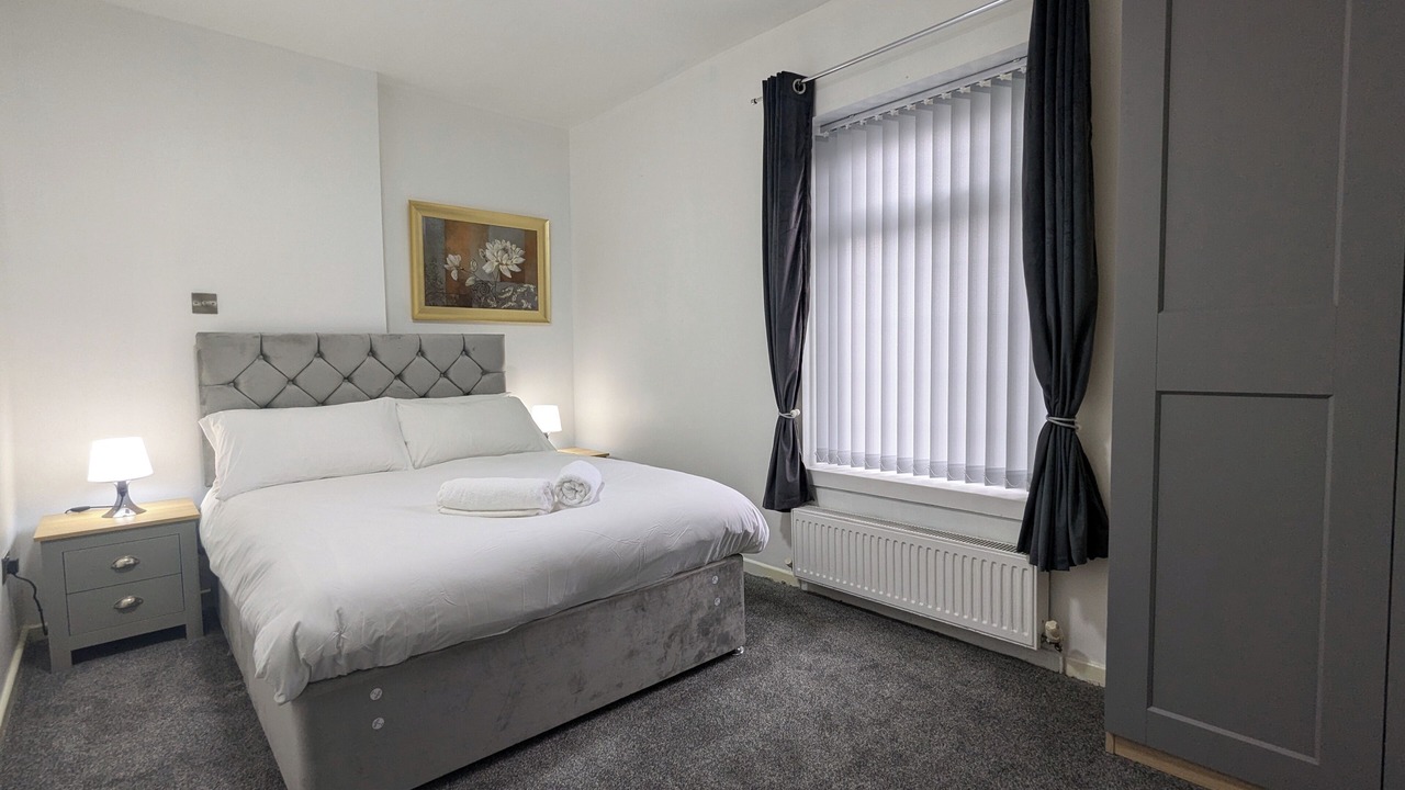 Photo of Bedroom in Failsworth