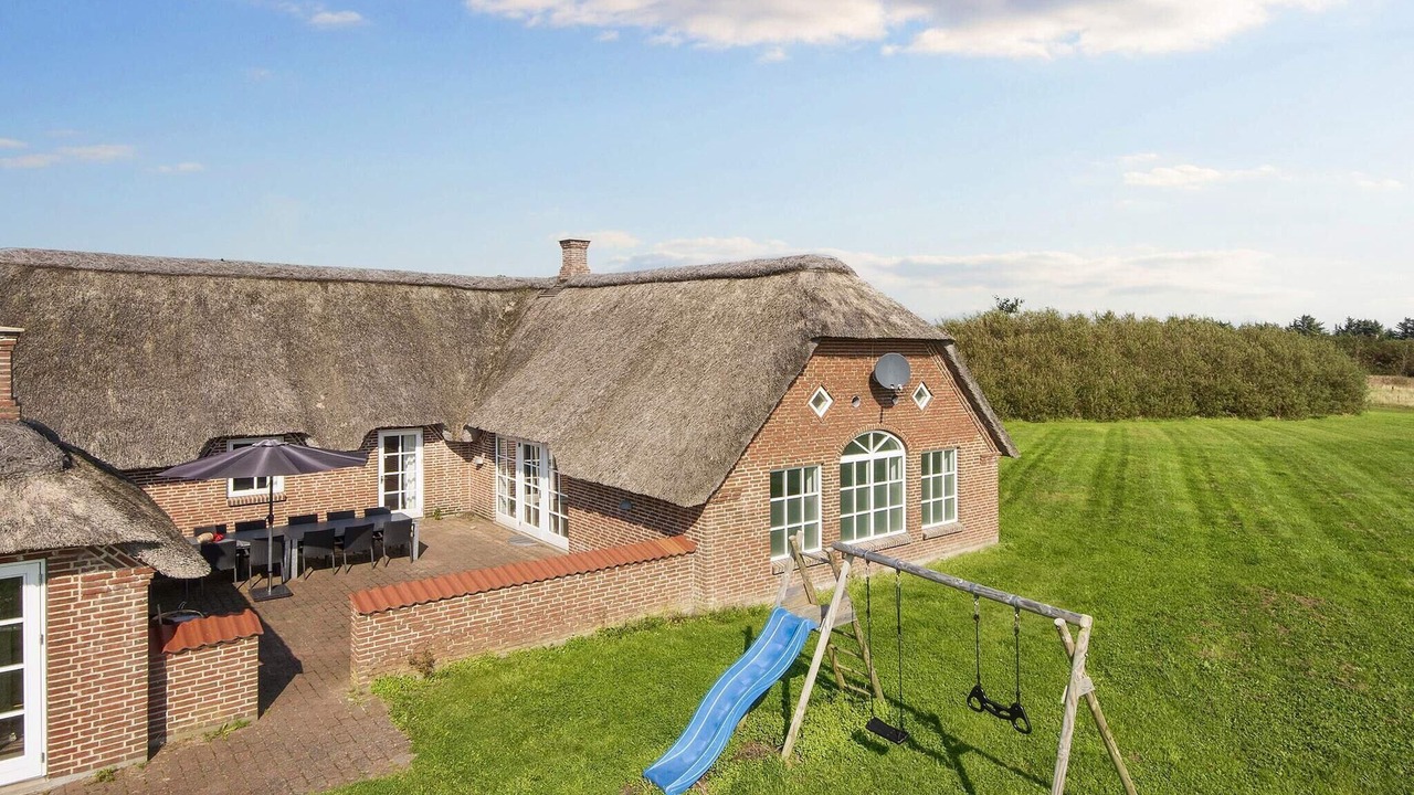 Photo of Others in Øby