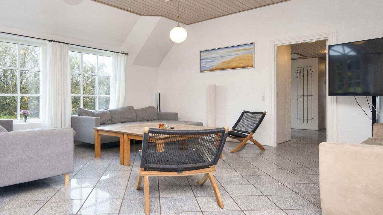 Photo of Others in Øby